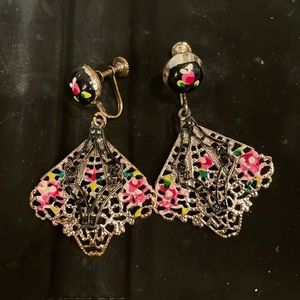 Vintage clip on gold lace with flower earrings